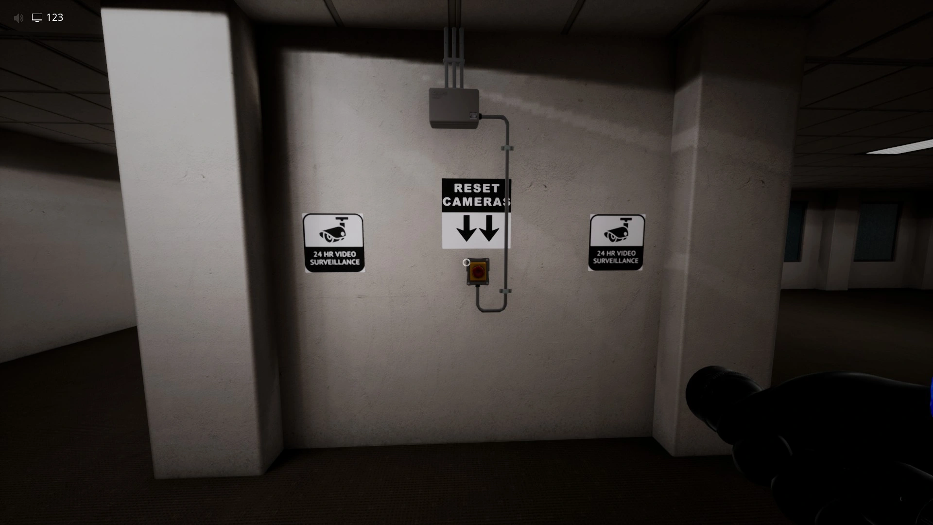 Resetting a security camera before sneaking past it in Abandoned Office, Escape The Backrooms