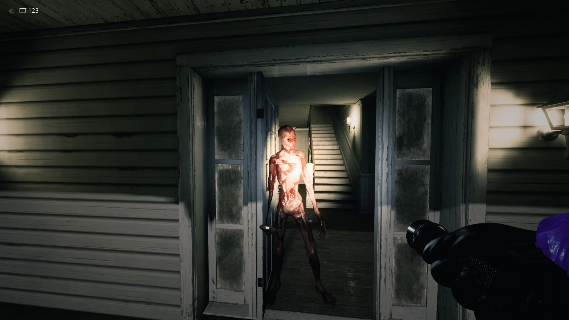 The Wretch entity guarding the house computers in Darkened Suburbs, Escape The Backrooms